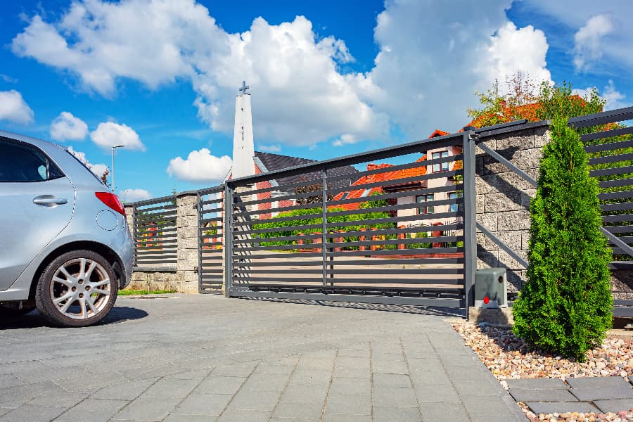 electric gate on driveway