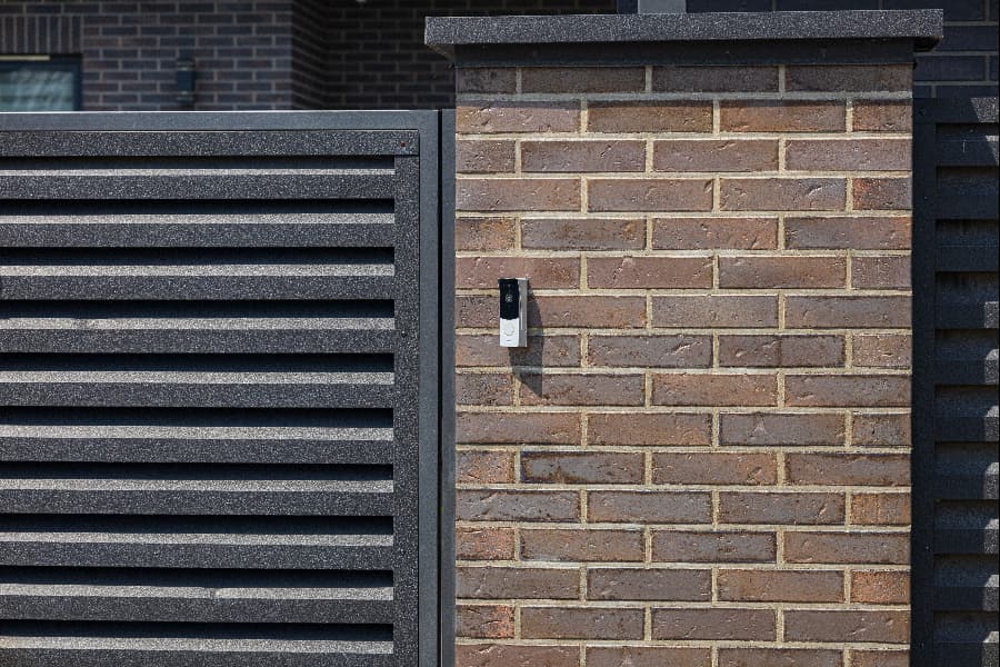GSM intercom on electric gate